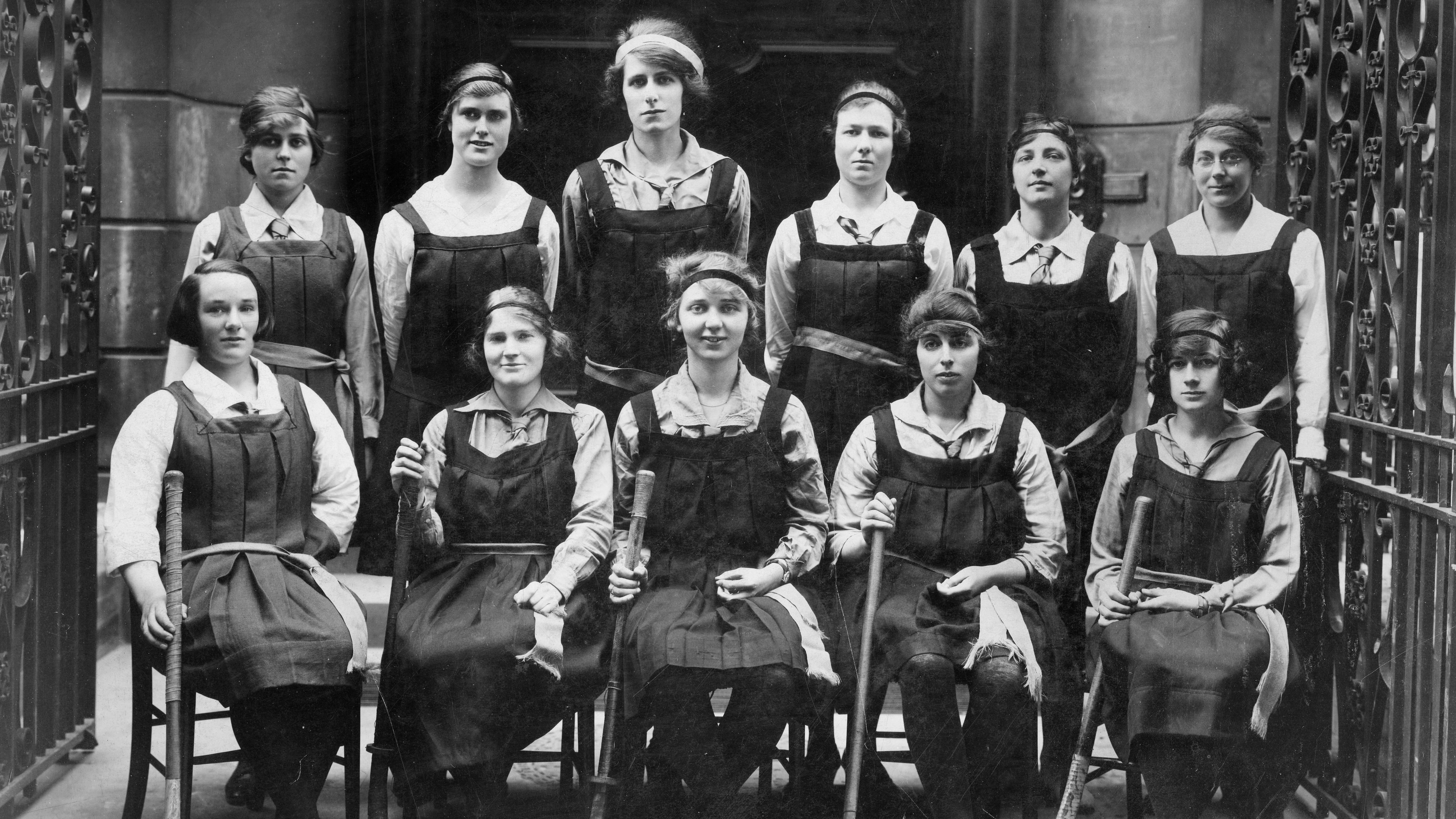LSE Women's Hockey team 1920-21