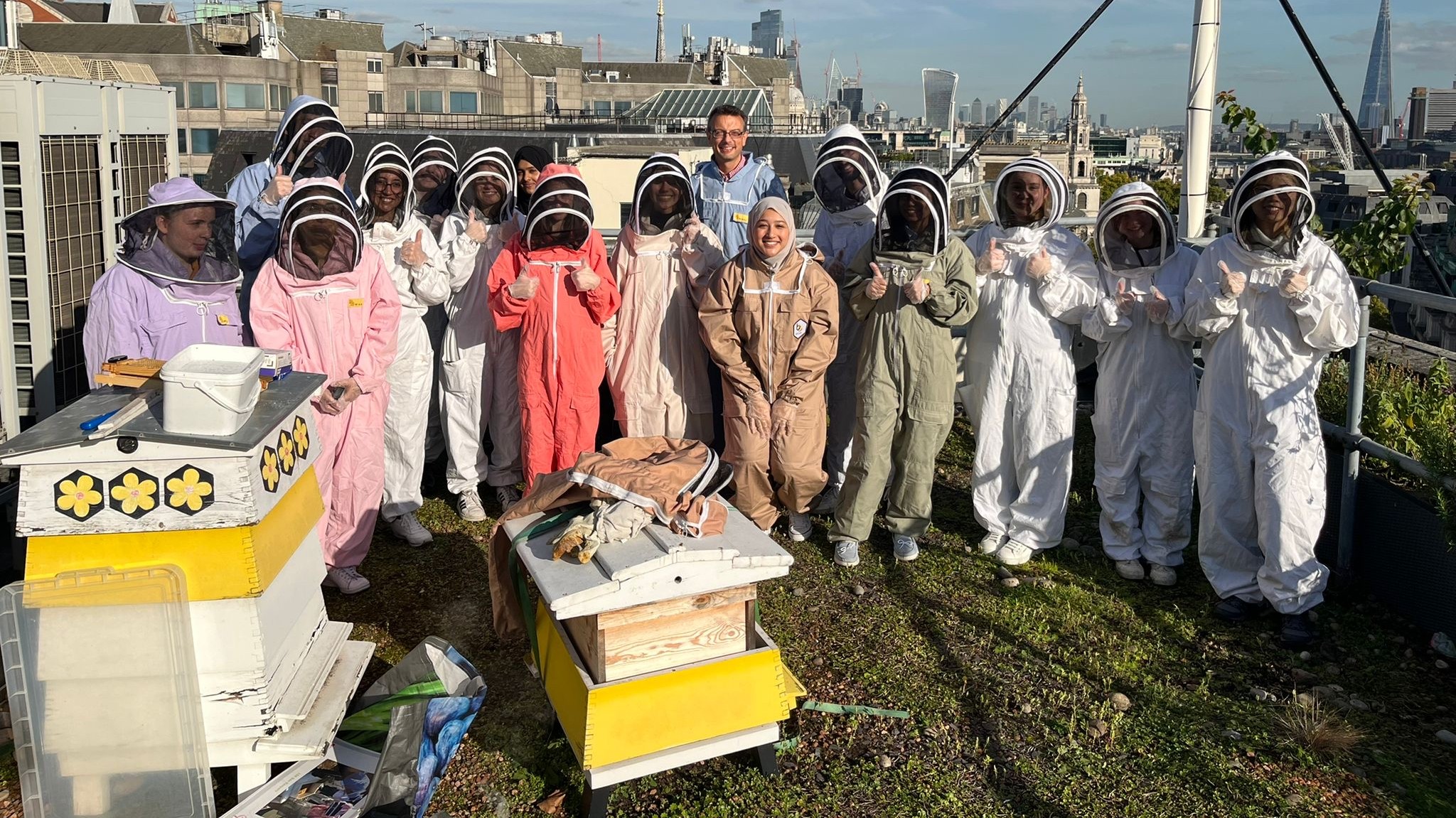Beekeeping society 747 x 420